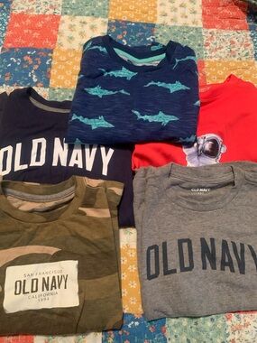 8 Old Navy Boys Short Sleeve Tee Bundle lot size boys S 6-7